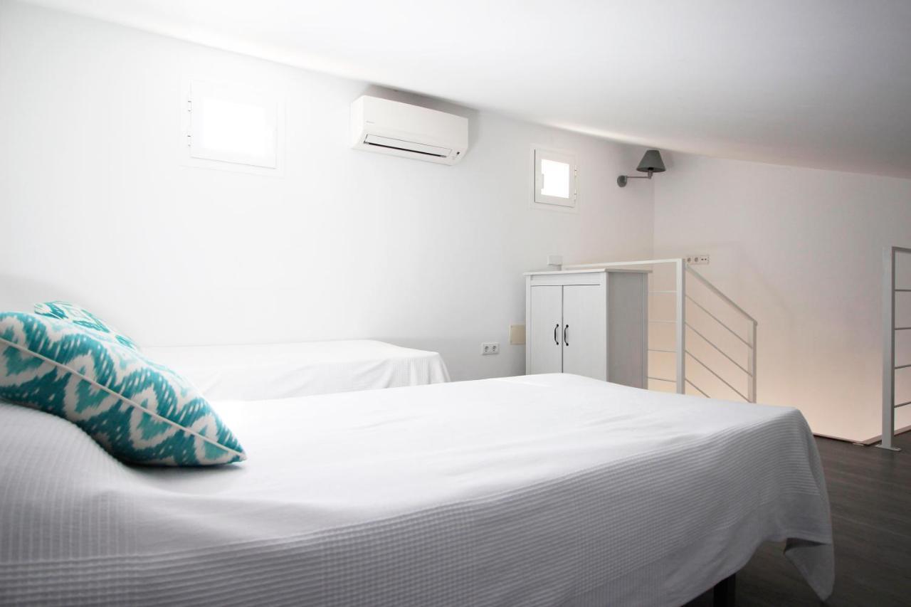 Apartaments Es Port Colonia de Sant Jordi Exterior foto