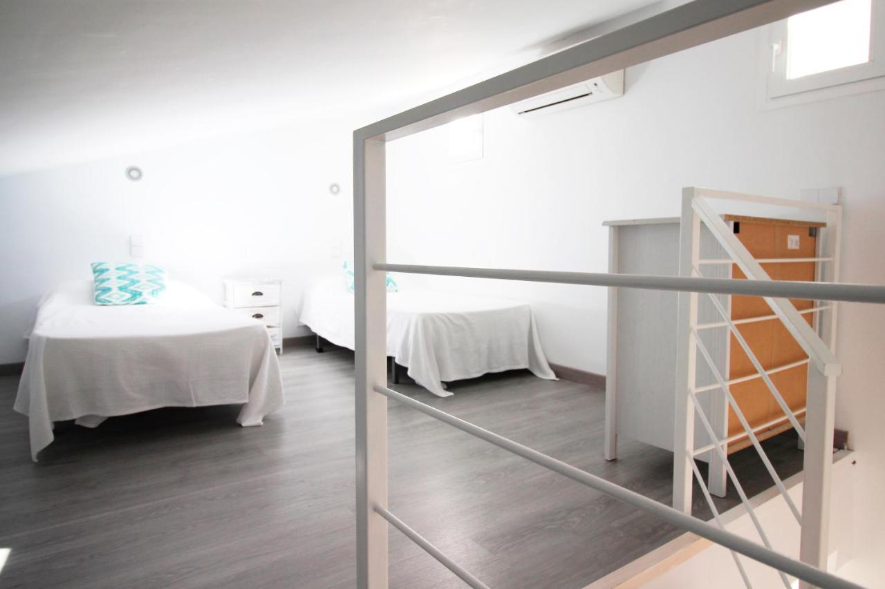Apartaments Es Port Colonia de Sant Jordi Exterior foto